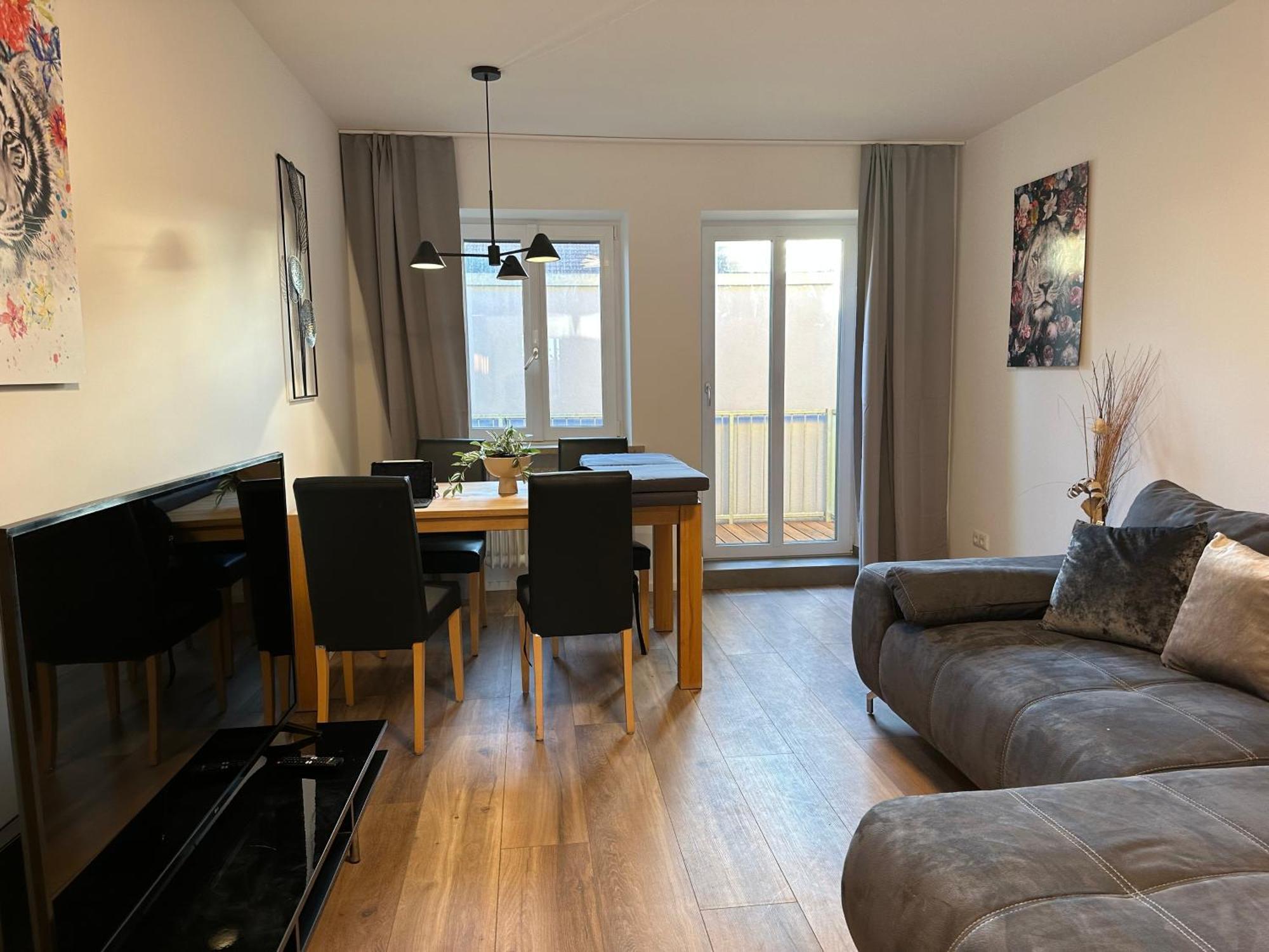 Mm Lodge - Apartments In Innenstadtlage Mit Parkplatz アウグスブルク エクステリア 写真