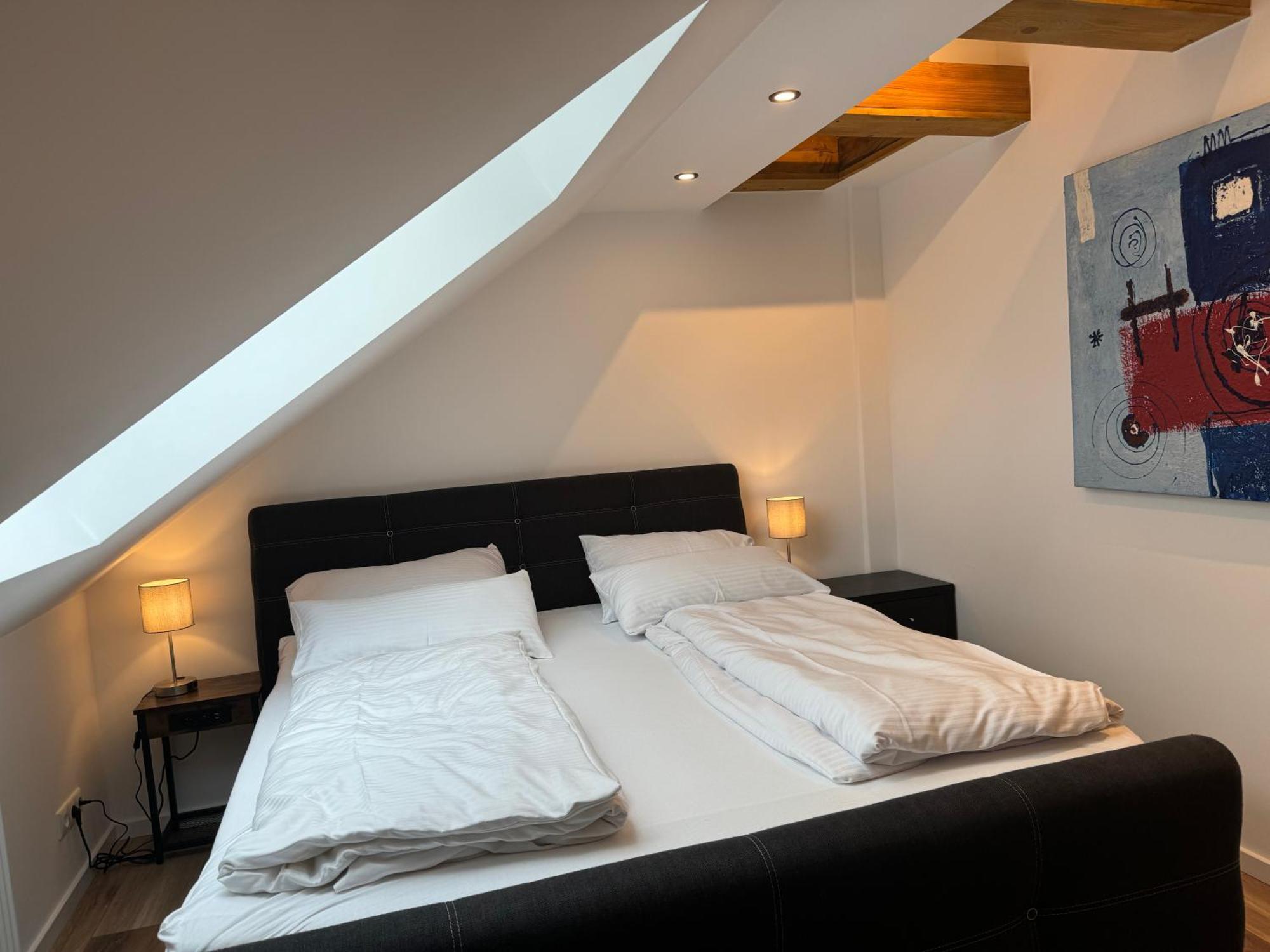 Mm Lodge - Apartments In Innenstadtlage Mit Parkplatz アウグスブルク エクステリア 写真