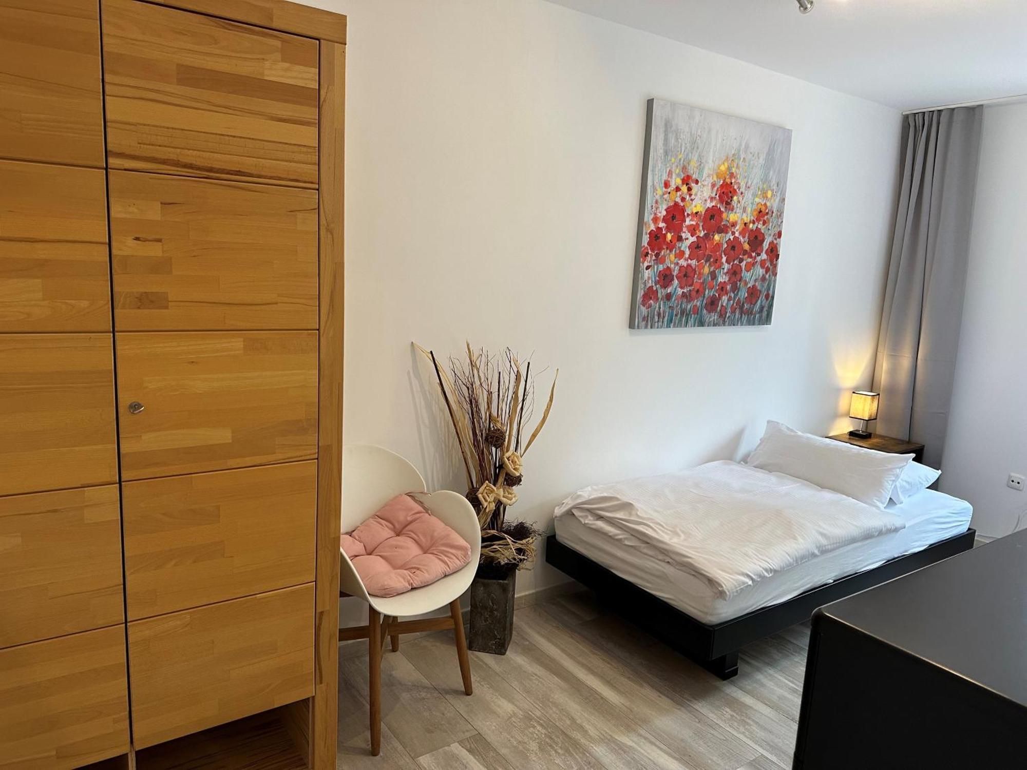 Mm Lodge - Apartments In Innenstadtlage Mit Parkplatz アウグスブルク エクステリア 写真