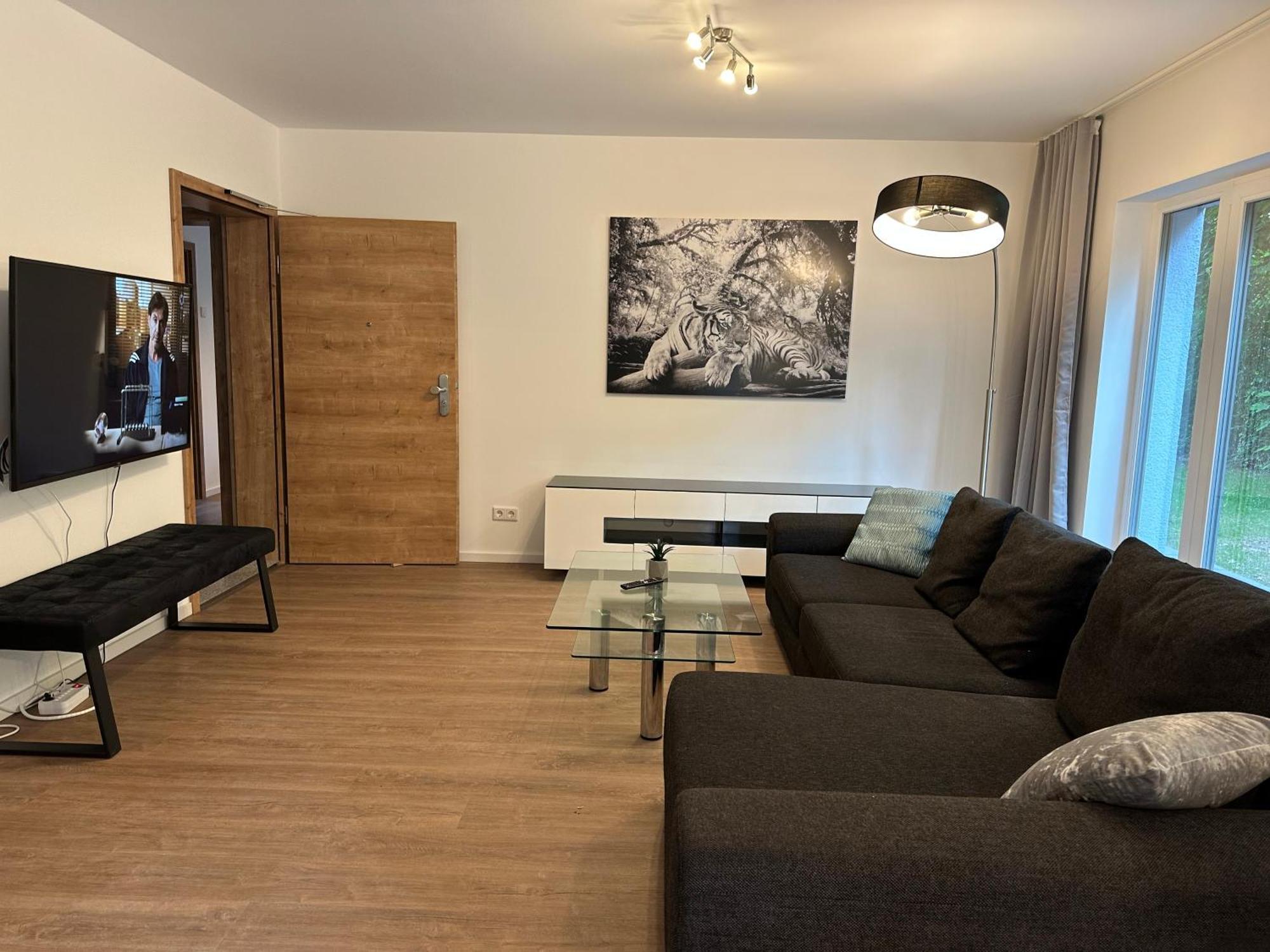 Mm Lodge - Apartments In Innenstadtlage Mit Parkplatz アウグスブルク エクステリア 写真