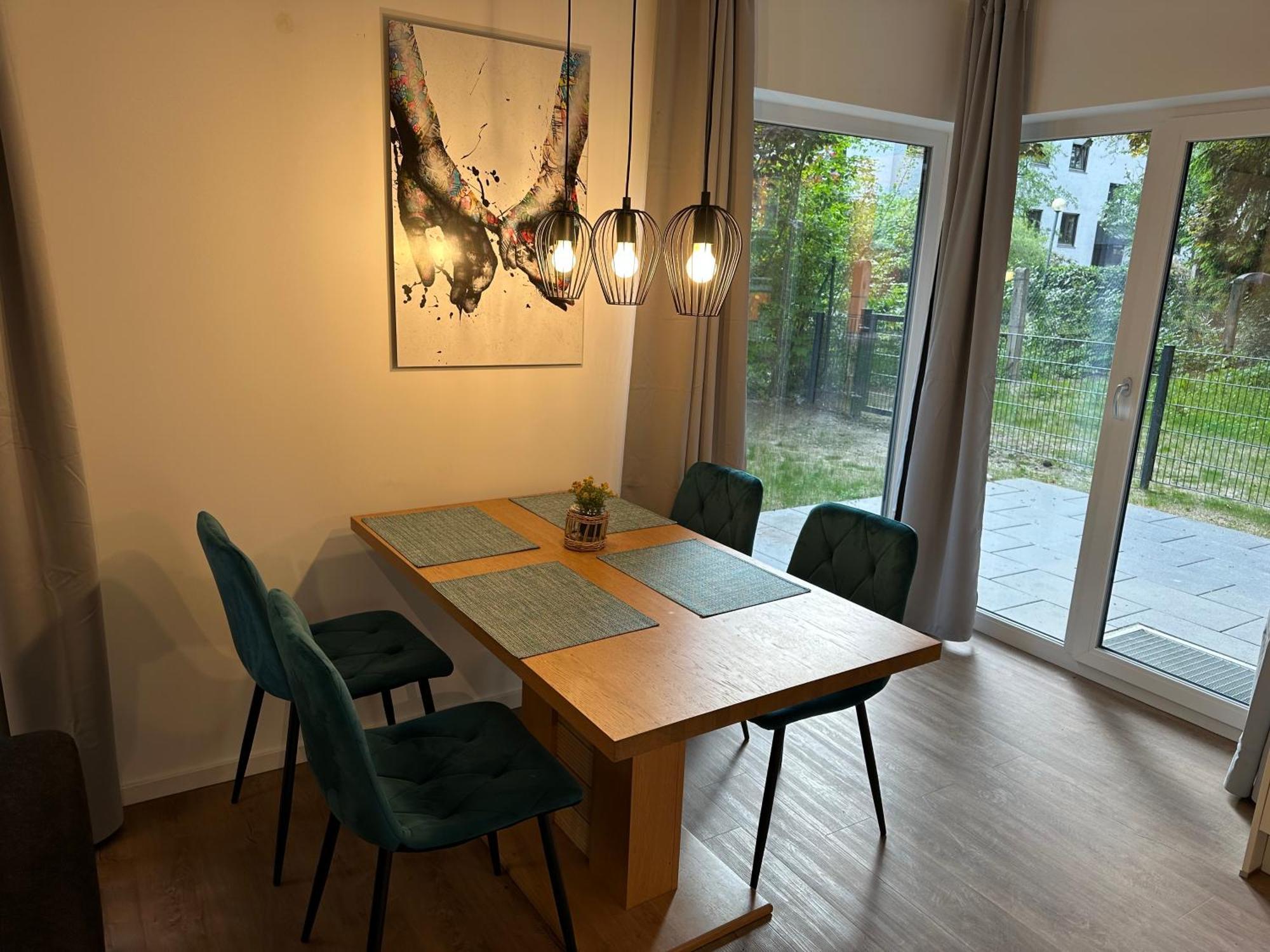 Mm Lodge - Apartments In Innenstadtlage Mit Parkplatz アウグスブルク エクステリア 写真